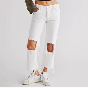 Free people white jeans sz 28